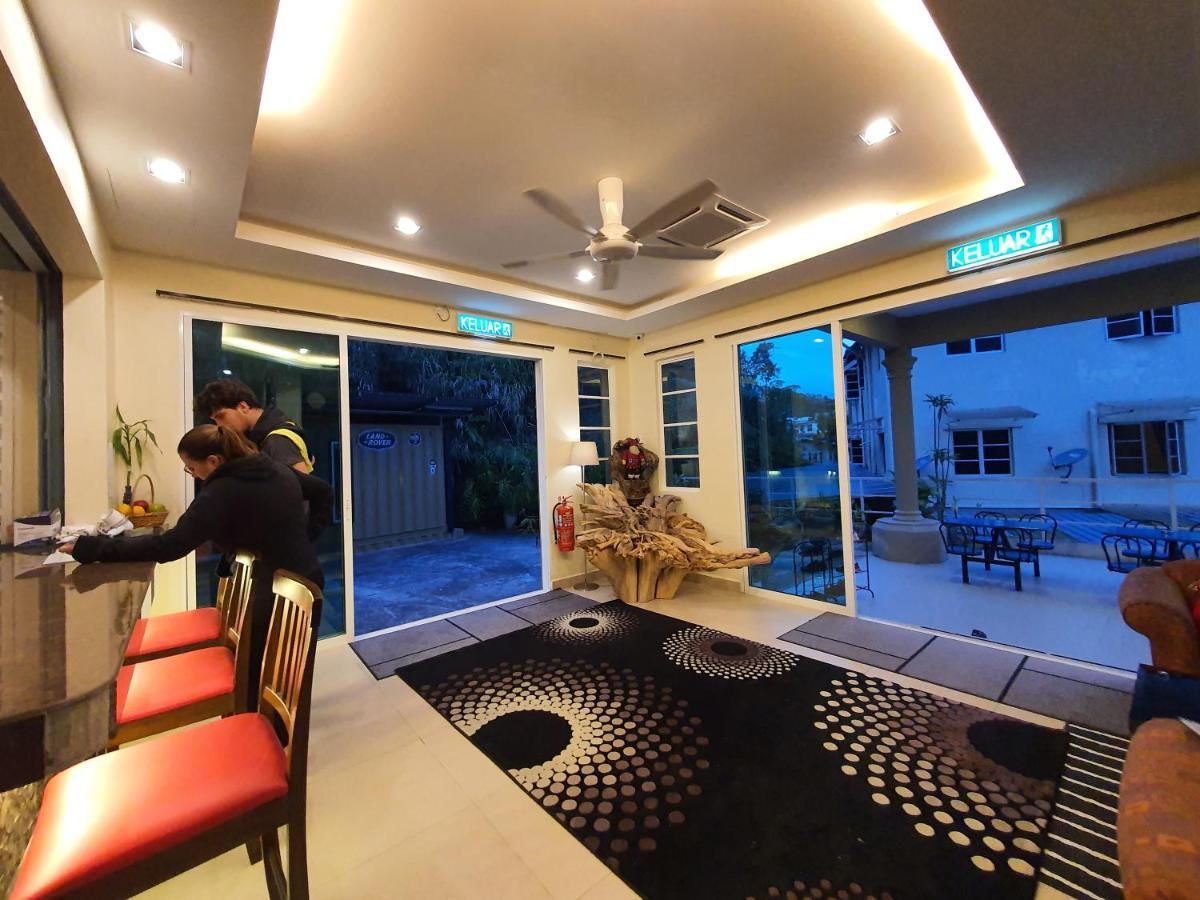 Fathers Guesthouse Bungalow Cameron Highlands Bagian luar foto